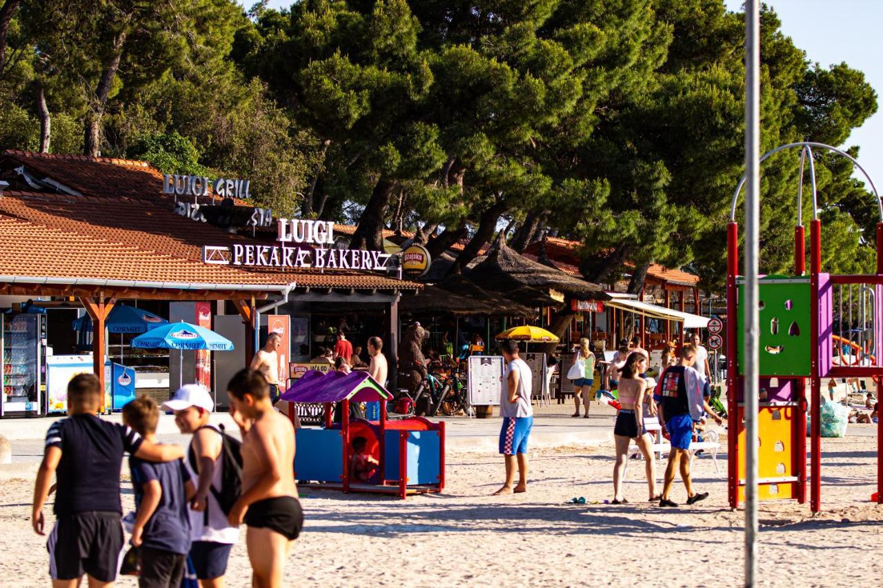 Kuca Sladoleda Hotel Biograd Na Moru Exterior foto